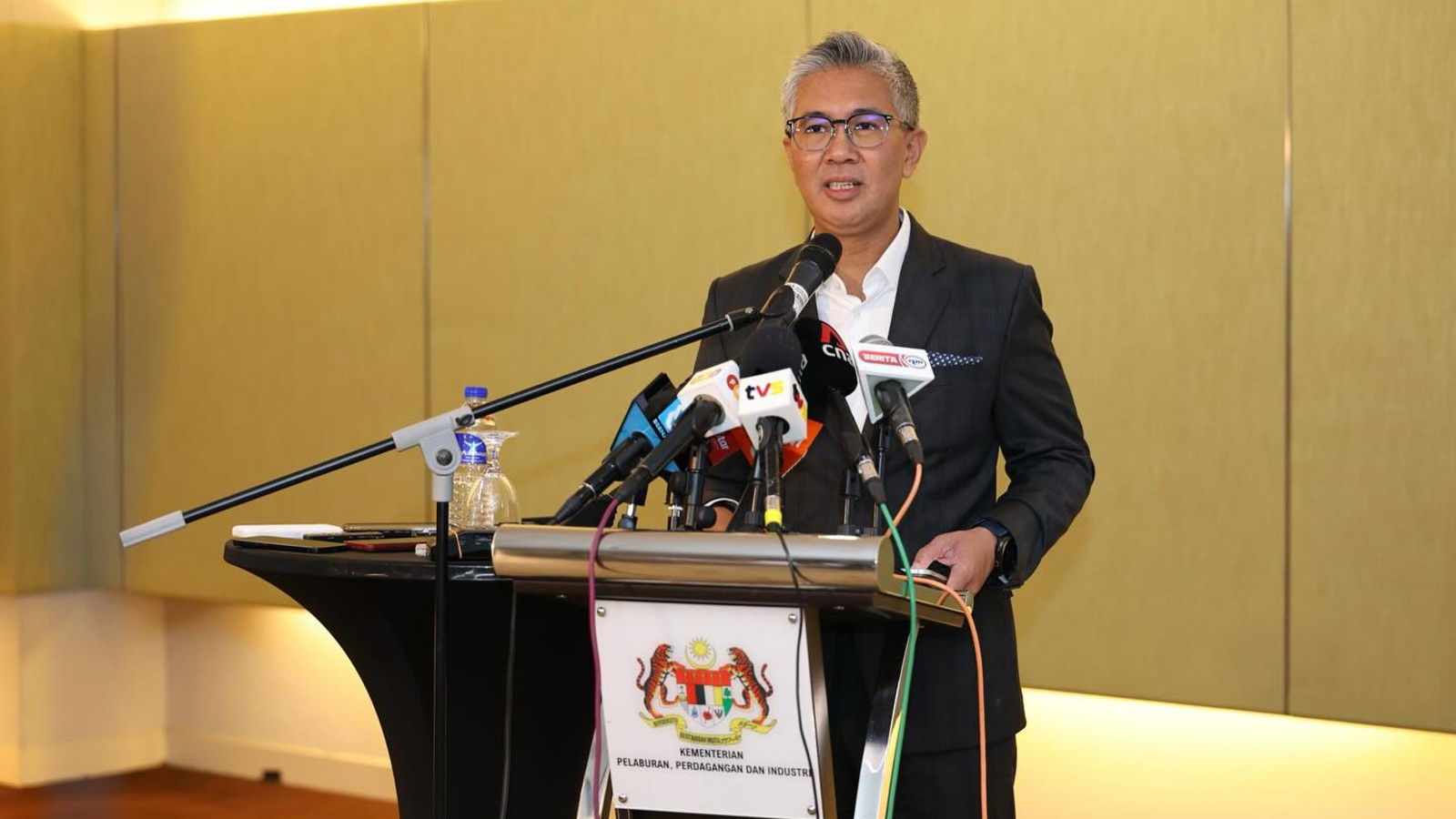 Malaysia sees improved trade, investment performance in Q2 2025: MITI's latest update